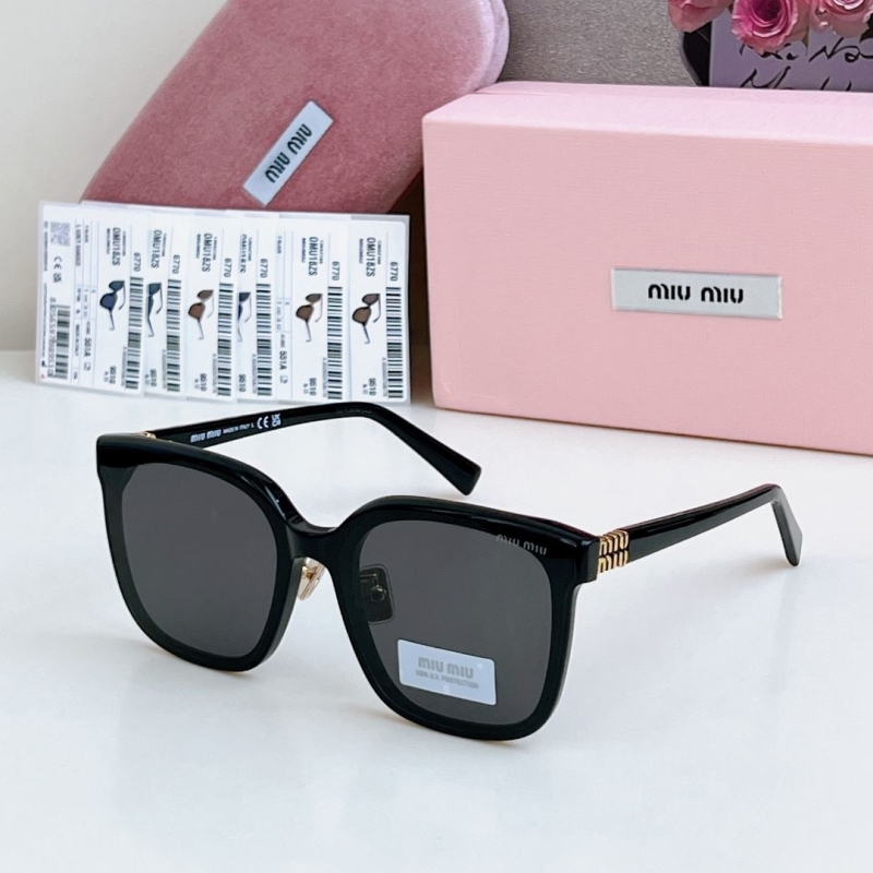 MIU MIU
